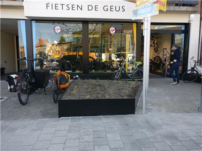 Stalen bloembakken op maat